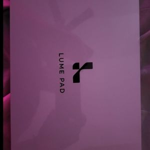 Here I have LUME PAD The 3d Lightfield you can see 3d video without glasses